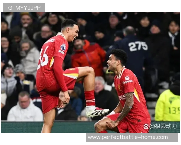 中超精彩对决利物浦逆转里昂上演历史冷门引爆全场热情 中超精彩对决利物浦逆转里昂上演历史冷门引爆全场热情