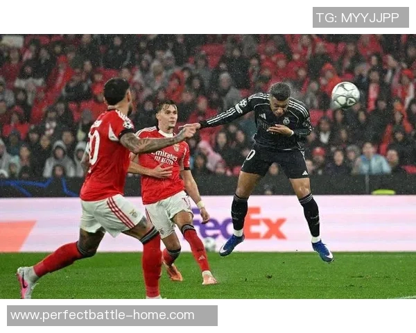 欧冠激战本菲卡与利物浦握手言和十佳进球精彩回顾