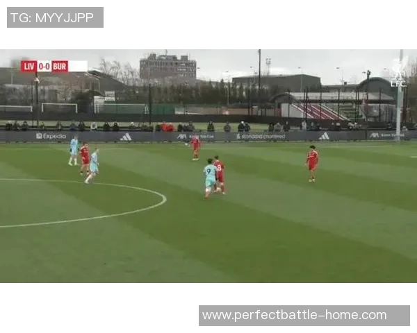 中超精彩对决多特蒙德与利物浦战成平局帽子戏法点燃全场激情