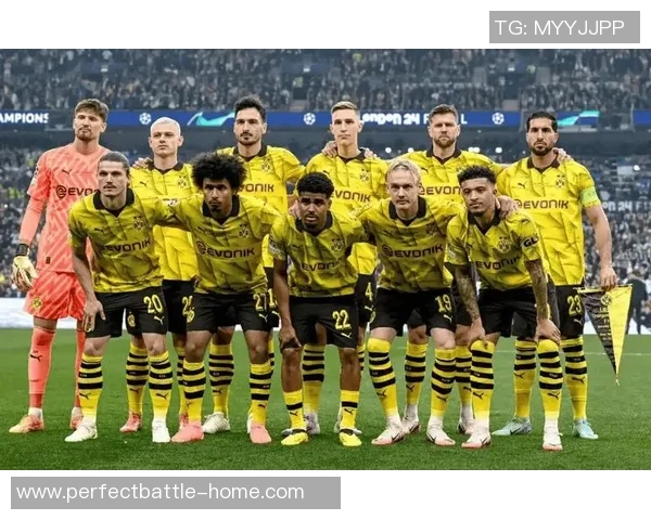 欧联杯惊天冷门巴萨狂胜多特蒙德5-0引发全场震撼 欧联杯惊天冷门巴萨狂胜多特蒙德5-0引发全场震撼